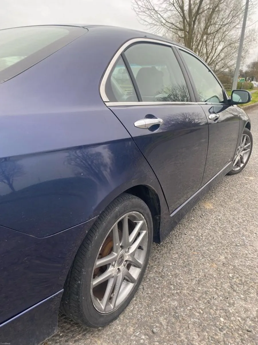 2006 Honda Accord - Image 4