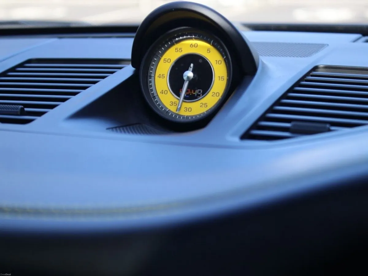 Porsche 911 Turbo S - Image 4