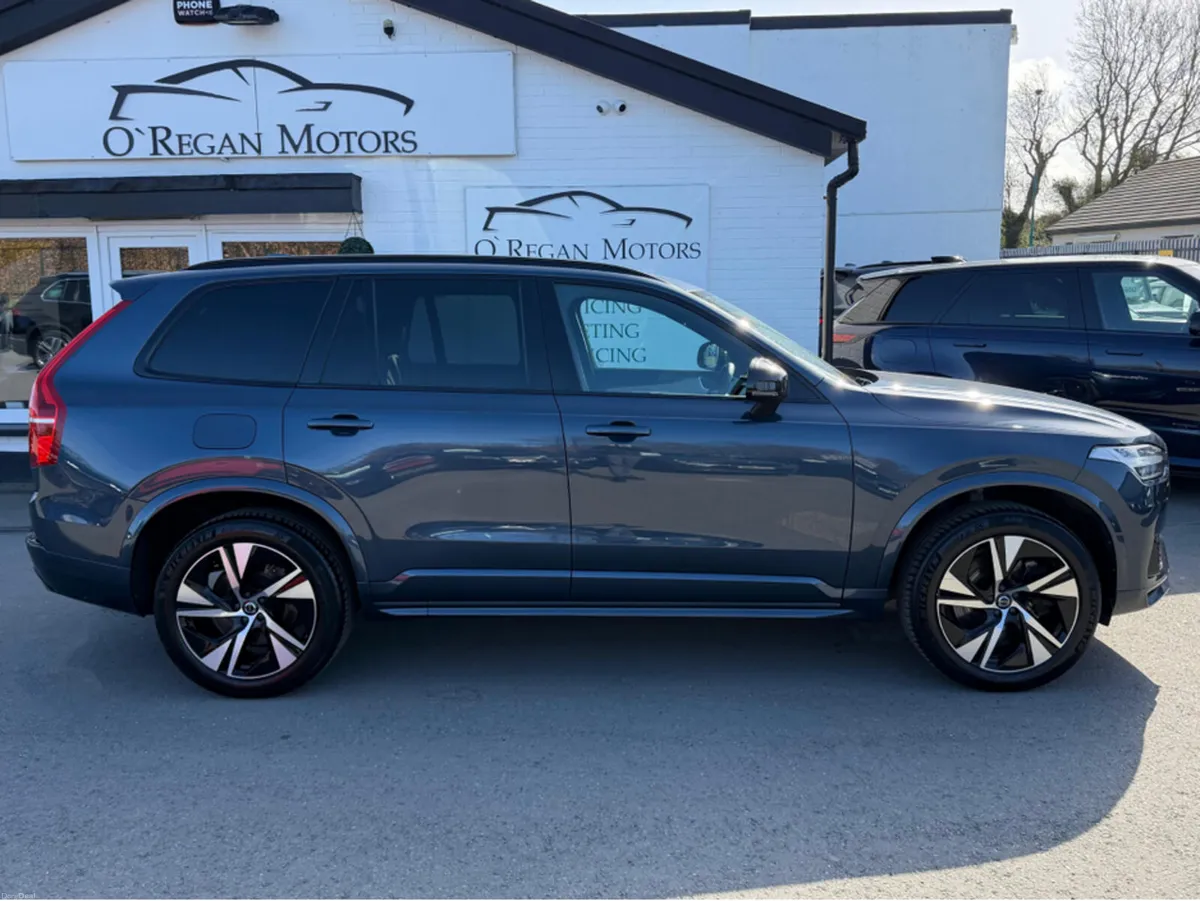 Volvo XC90 R-DESIGN T8 RECHARGE 7-SEATER AWD - Image 2
