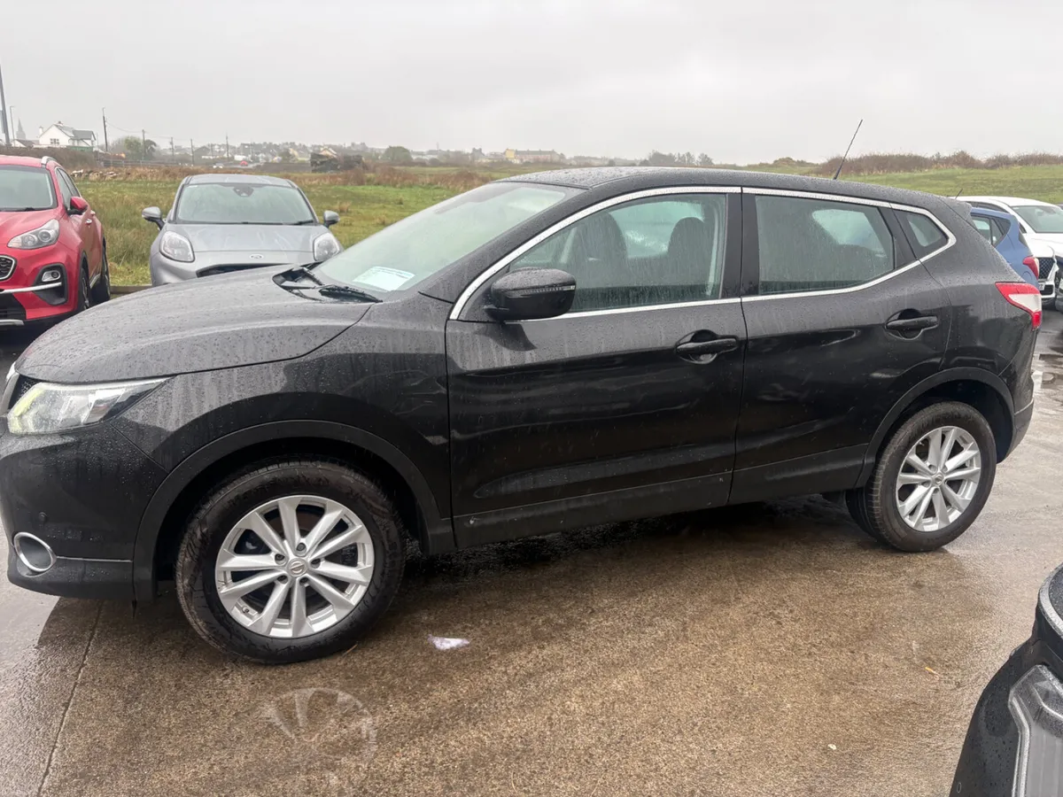 Nissan Qashqai 2015 - Image 3