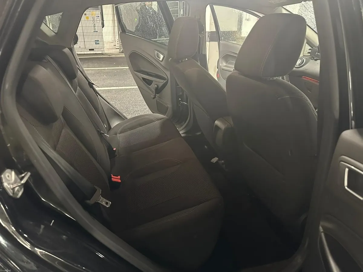Ford Fiesta 2016 1l Ecoboost Titanium Top Spec - Image 3