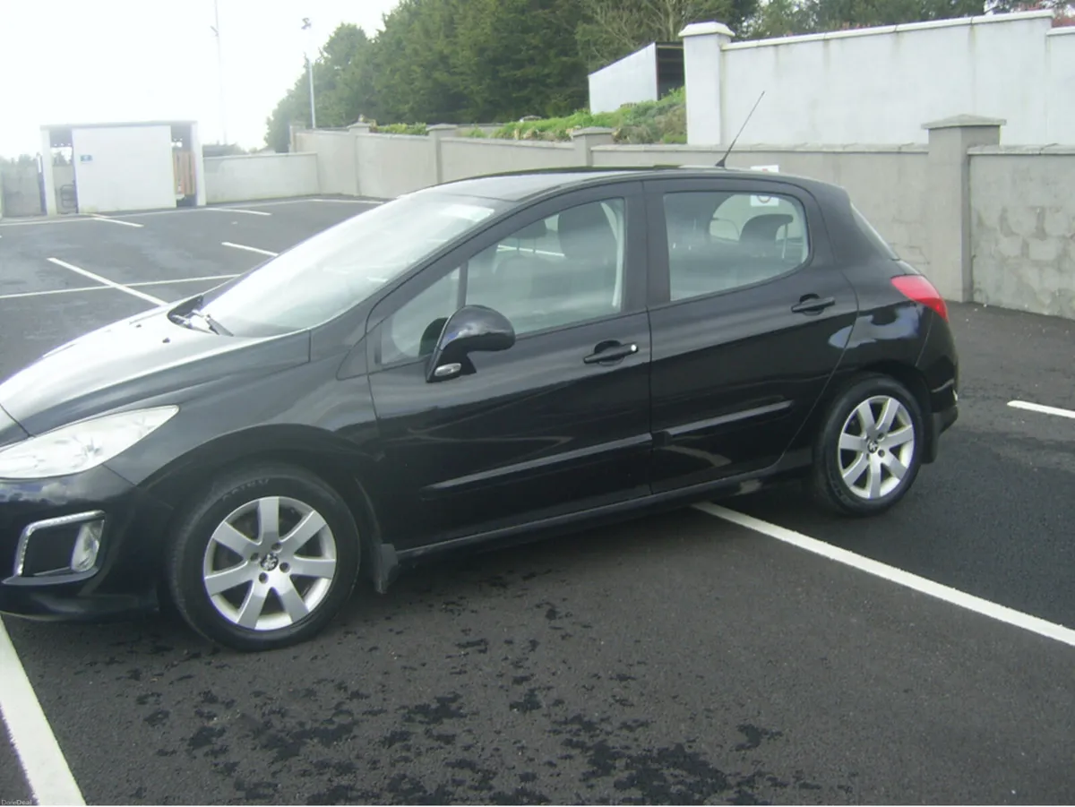 Peugeot 308 1.6 HDI ACTIVE 92BHP 5DR - Image 3