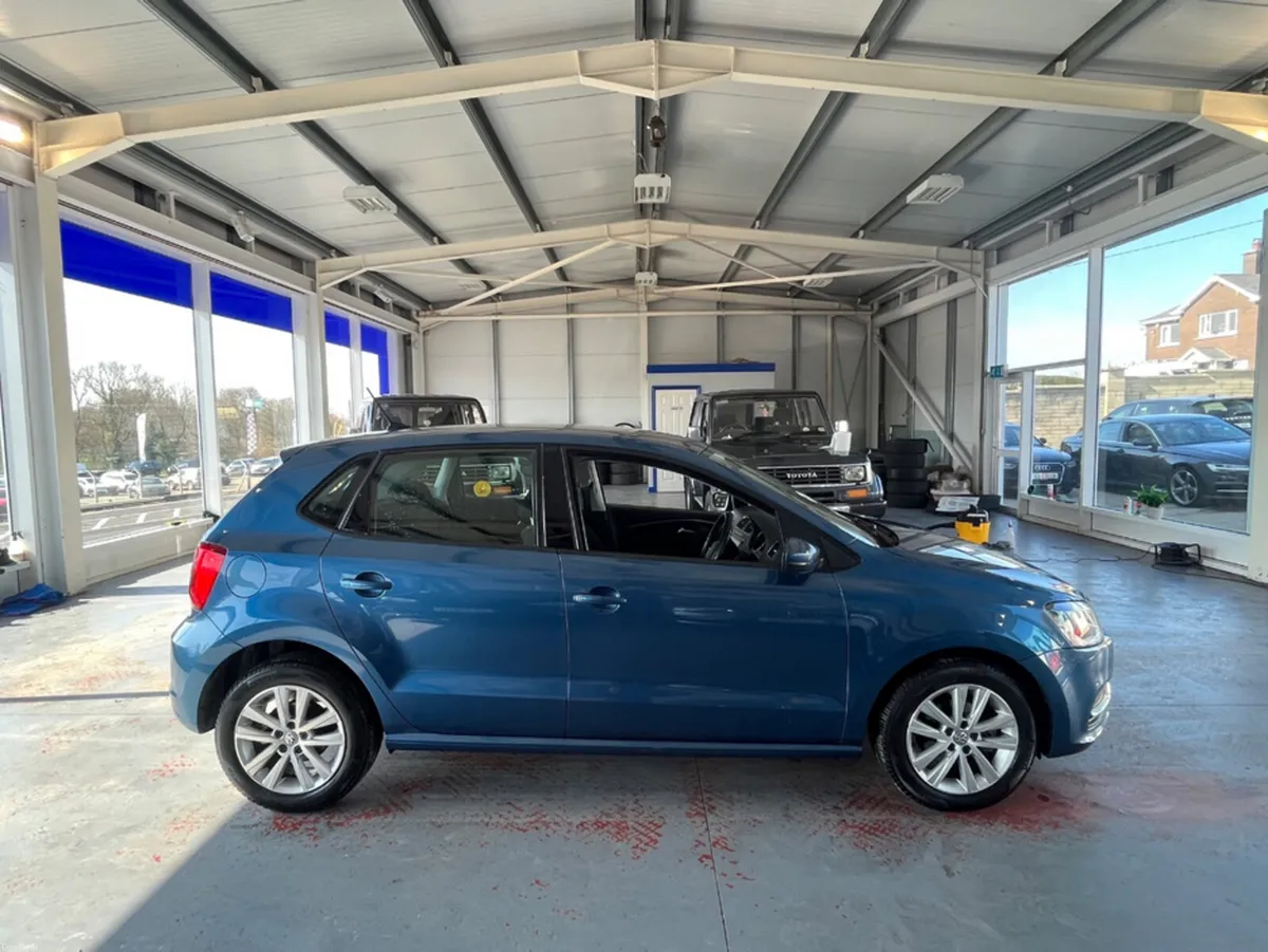 Volkswagen Polo DBA-6RCJZ Comforline 1.2 Tsi Autom - Image 4