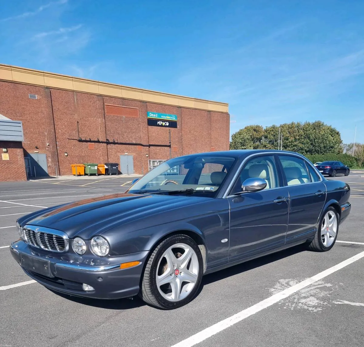 JAGUAR XJ6 (Automatic) 👌 - Image 2