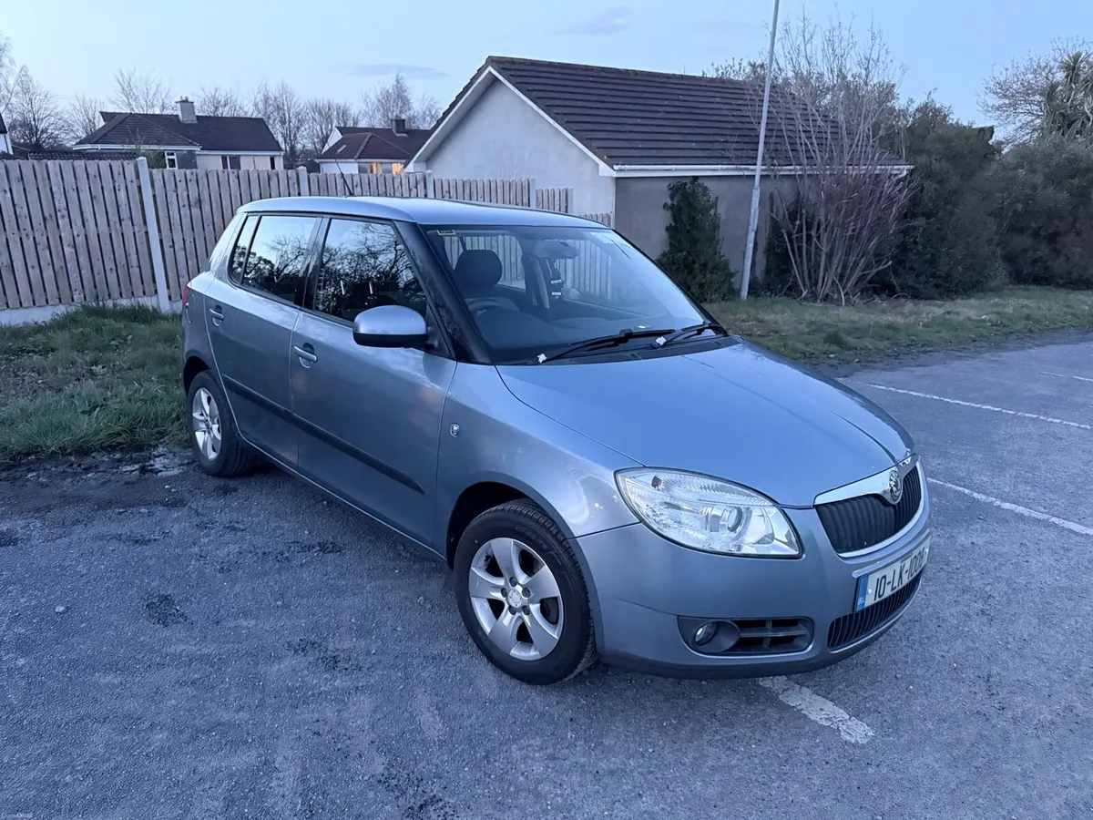 Skoda Fabia 1.2 Petrol Low Kilometres CarPlay - Image 3