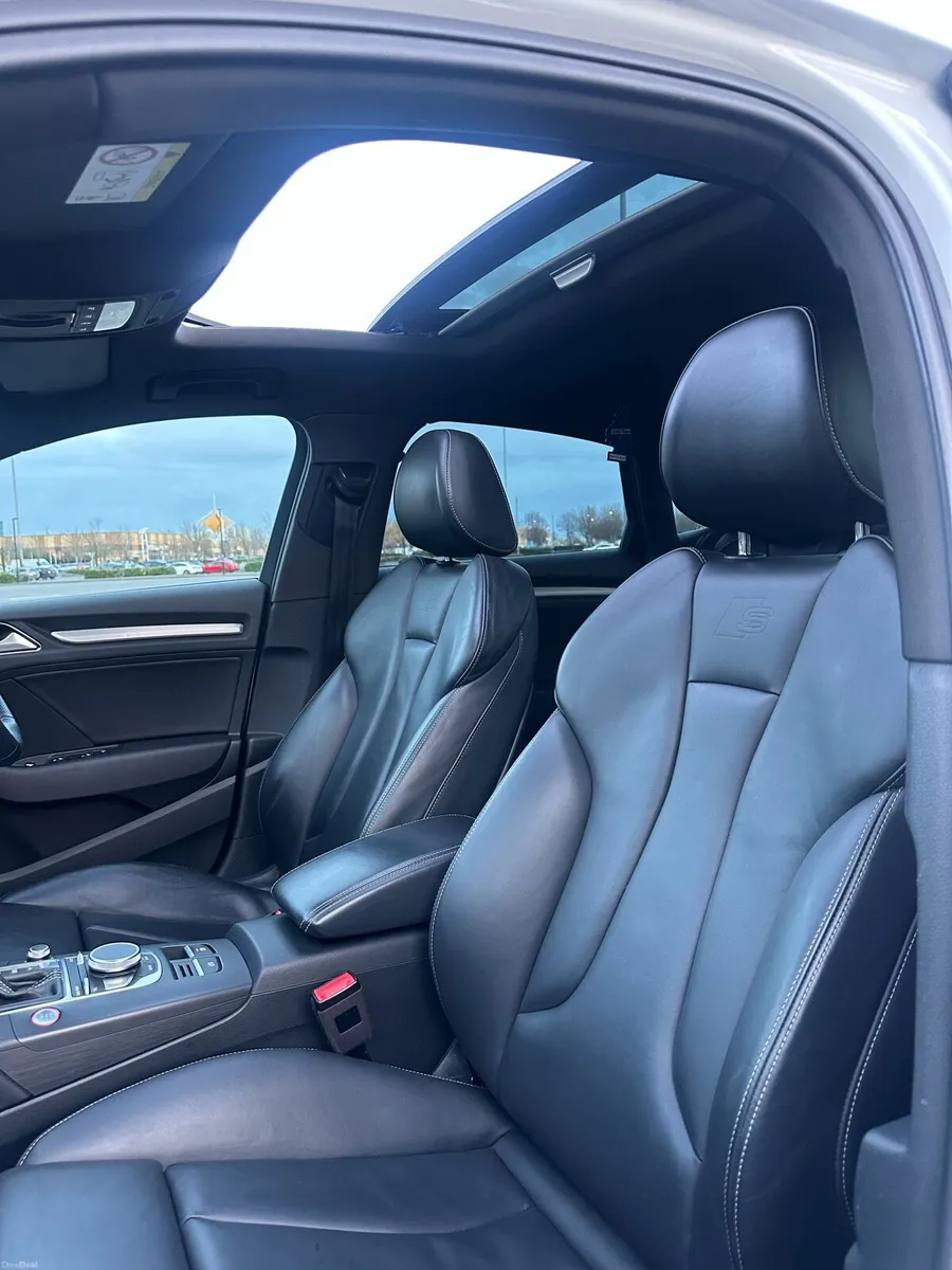 AUDI S3 High Spec Sunroof Leather Seats - Image 4