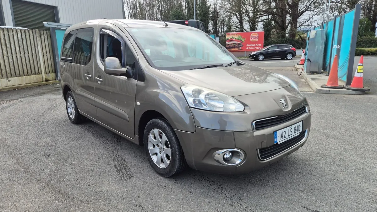 Peugeot Partner Tepee 2014 - Image 1