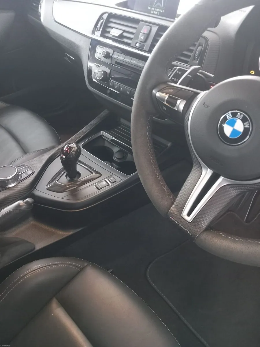 BMW M2 2018 - Image 4