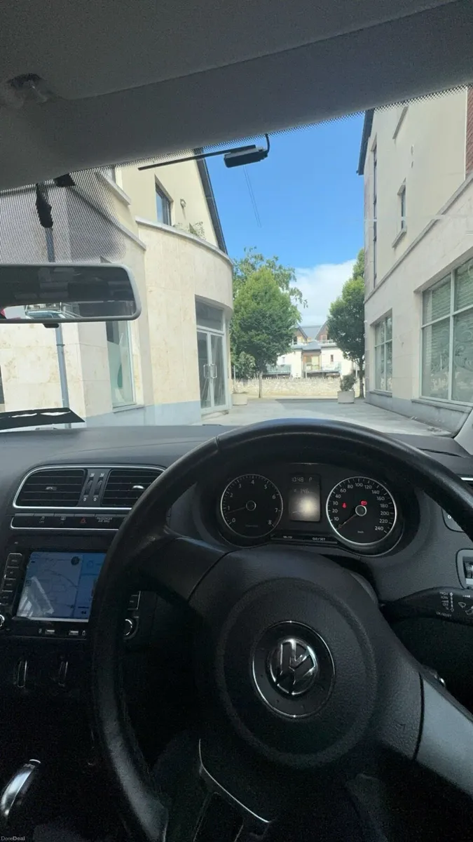 Volkswagen polo 2013 - Automatic - DSG gearbox - Image 4