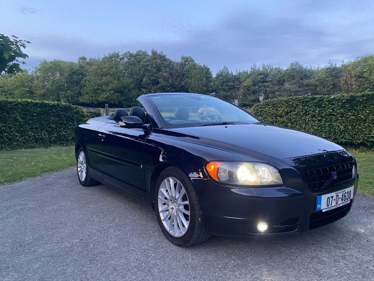 Volvo C70 - R Design - Image 1