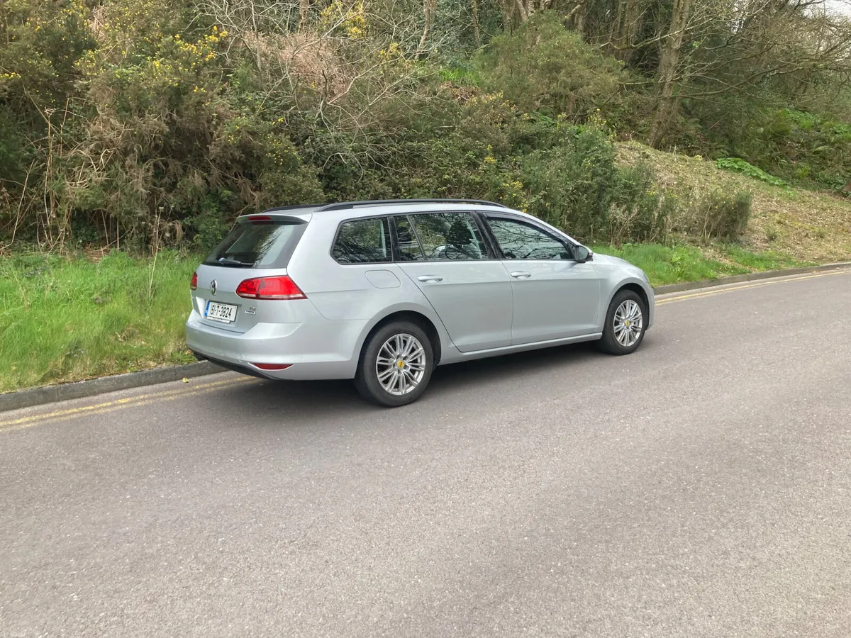2015 Volkswagen Golf 1.6 Diesel Estate - Image 3
