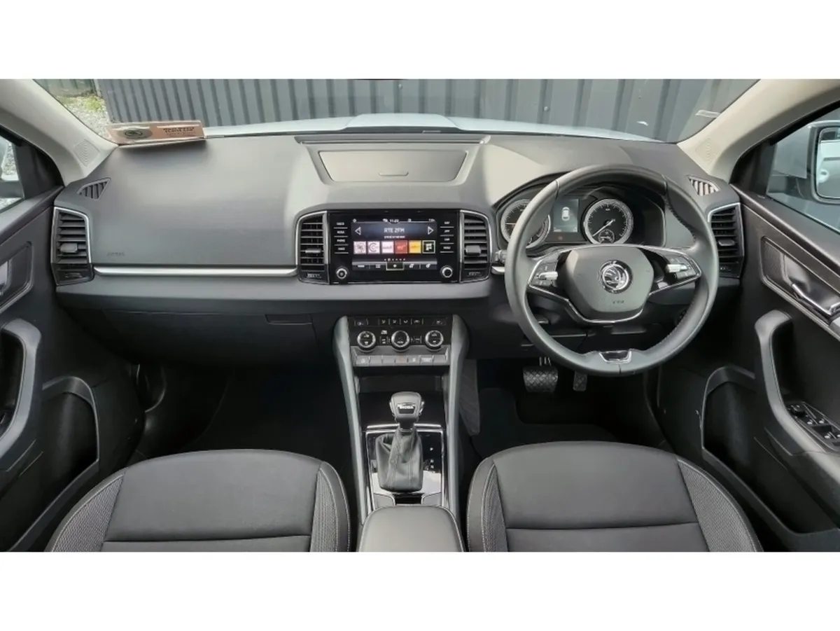 Skoda Karoq SELECTION 1.5 TSI 150HP DSG AUTO-AS NE - Image 3