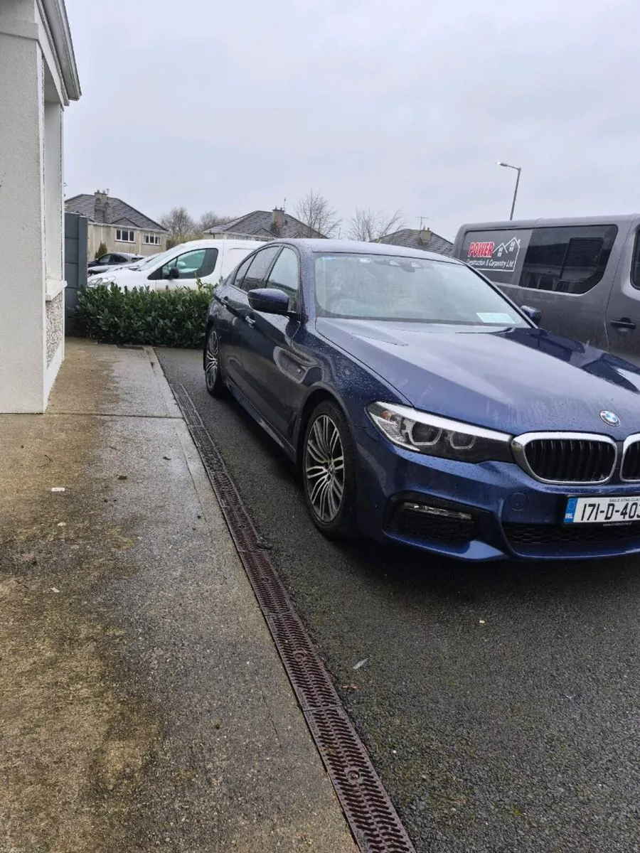 BMW 5 SERIES 520D - Image 2
