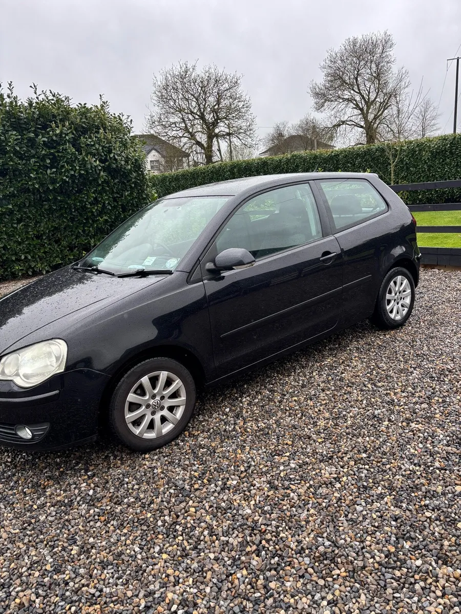 Volswagen polo - Image 2