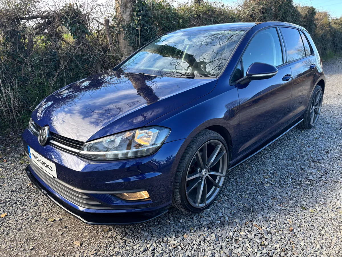 2019 (192) Volkswagen Golf | Trendline - Image 2