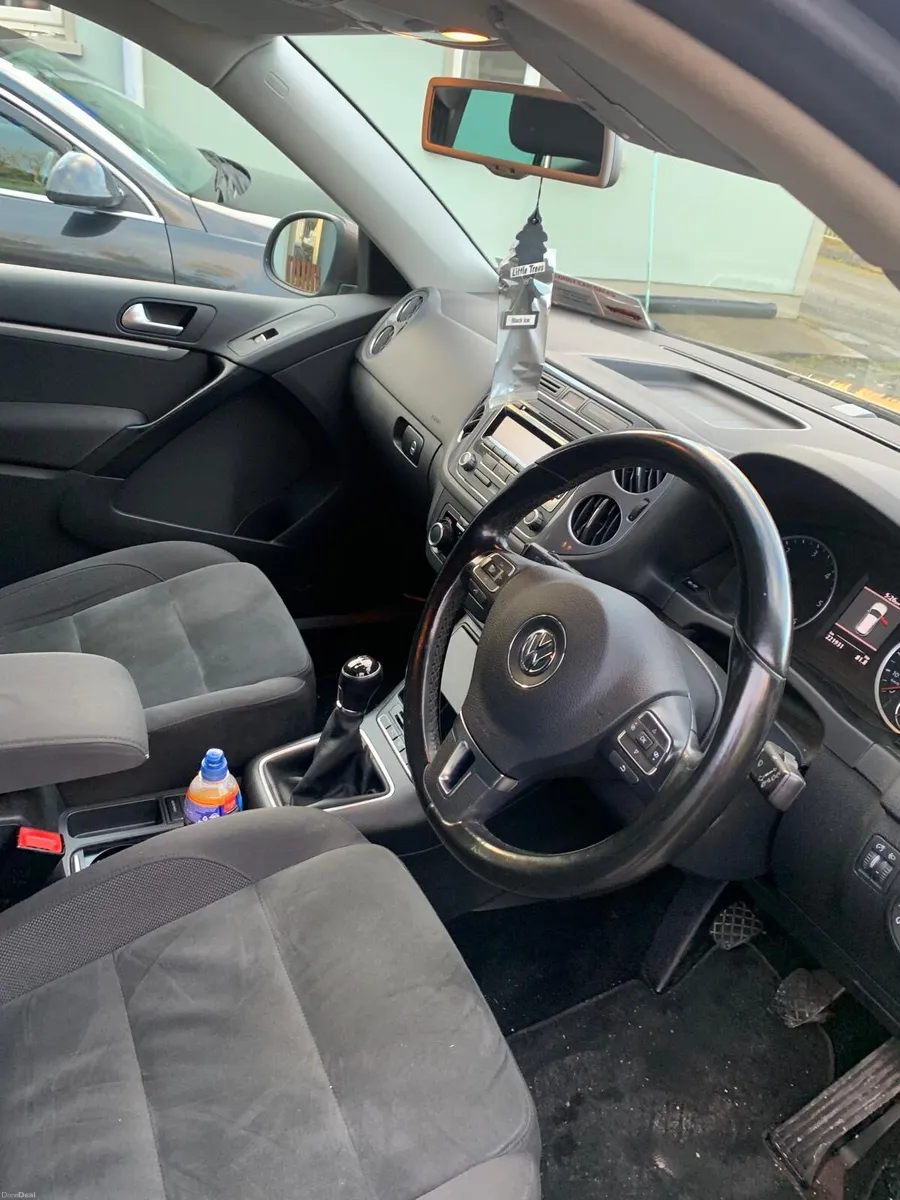 Volkswagen Tiguan 2.0TDI 110HP 5D - Image 3
