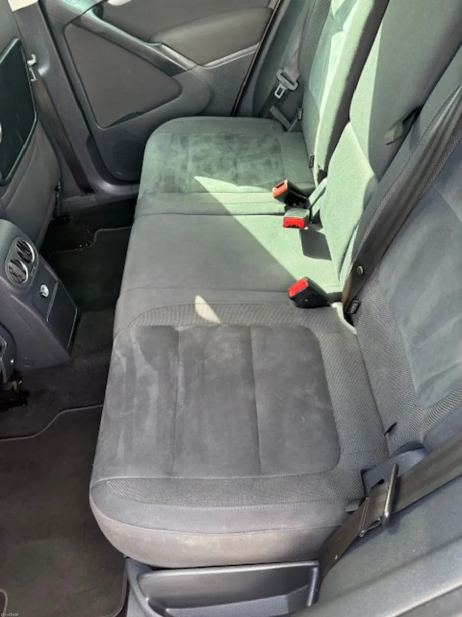 Volkswagen Tiguan 2015 - Image 4