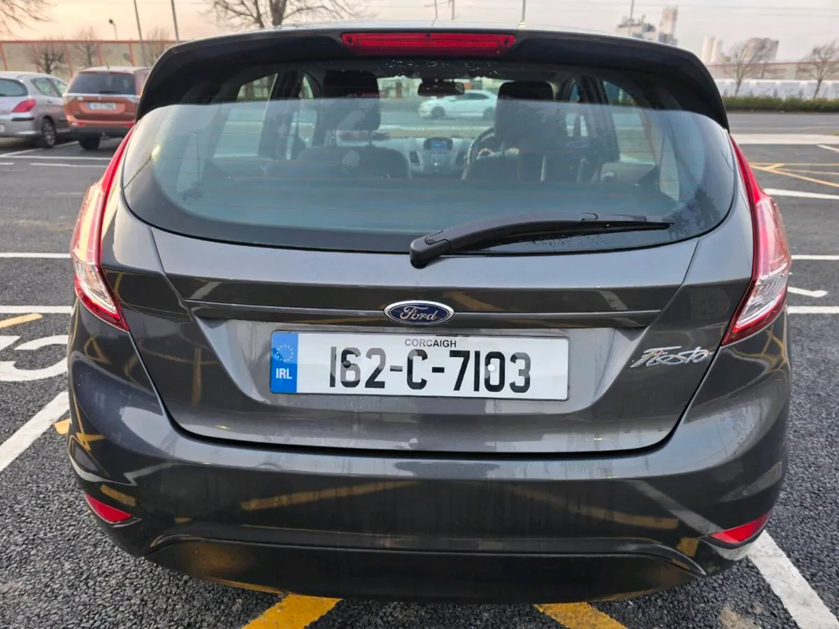2016 Ford Fiesta 1.0Petrol ZETEC - Image 4