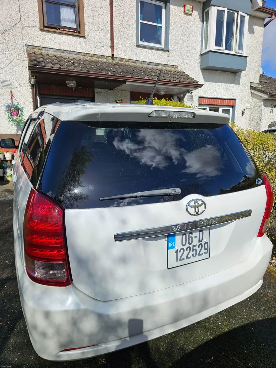 Toyota Wish 2006 Automatic - Image 3