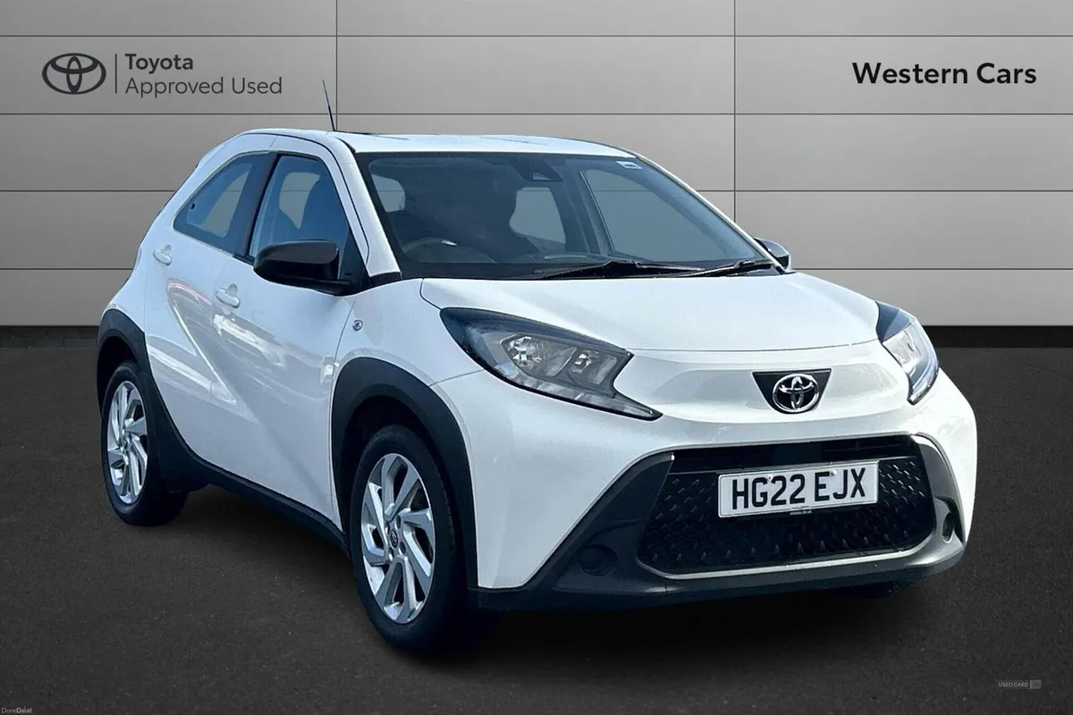 Toyota Aygo X 1.0 VVT-i Pure Euro 6 (s/s) 5dr - Image 1