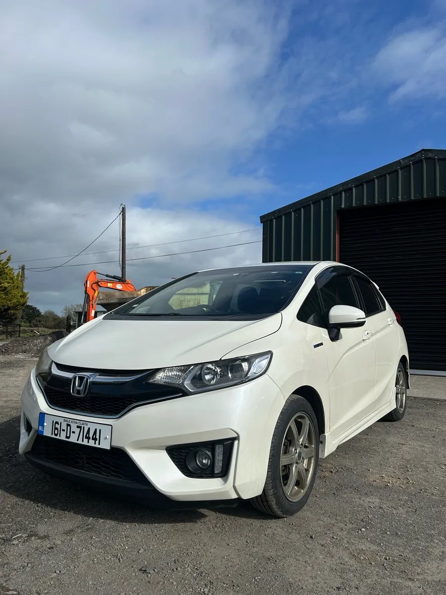 Honda Fit. **S Package ** Hybrid ** - Image 1