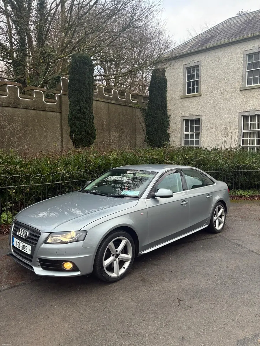 Audi A4 2011 - Image 1