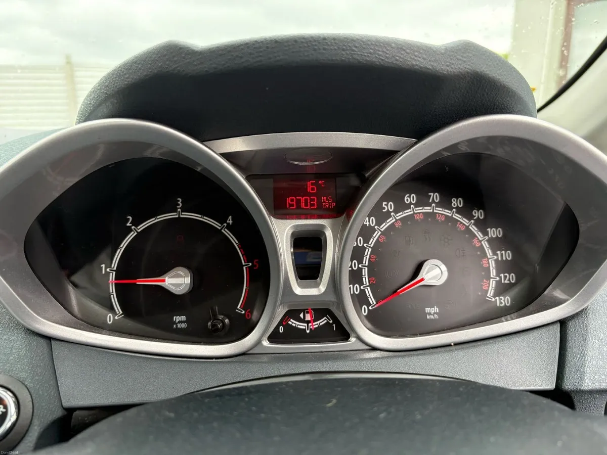 Ford Fiesta 2009 - Image 1