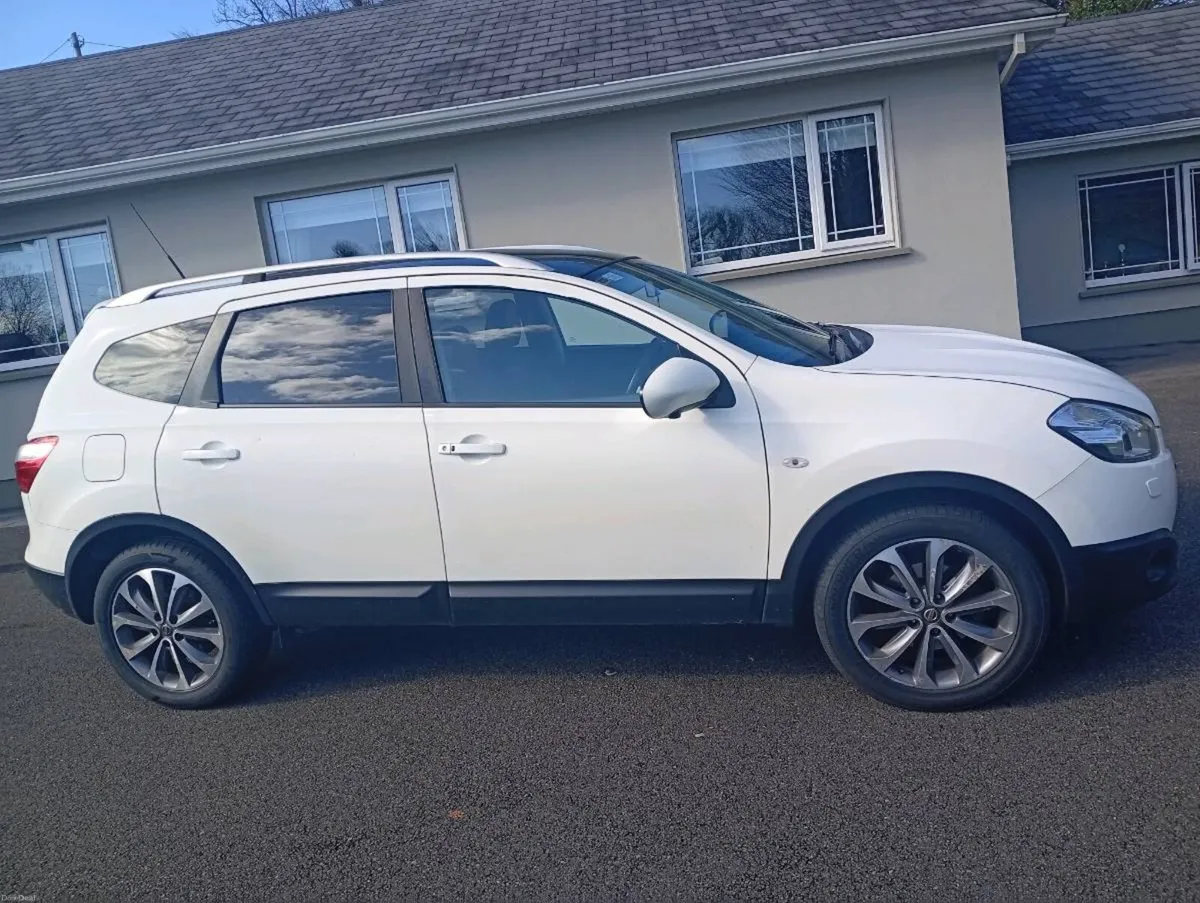 2013 Nissan Qashqai+2 - Image 4