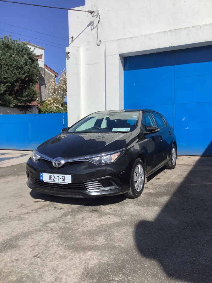 Toyota Auris 2016 1.4 D - Image 4