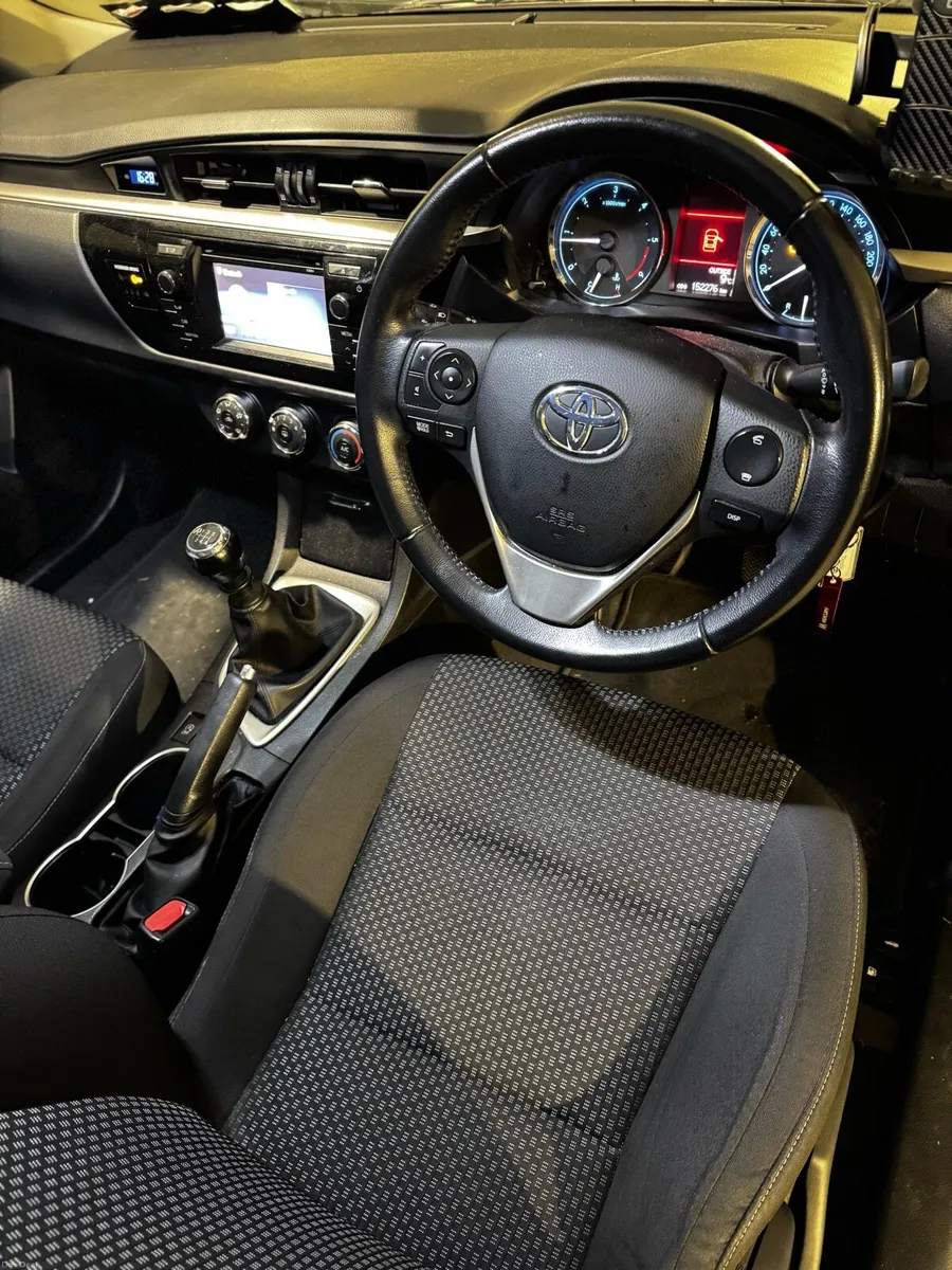 Toyota Corolla 2014 1.4 D4D - Image 4