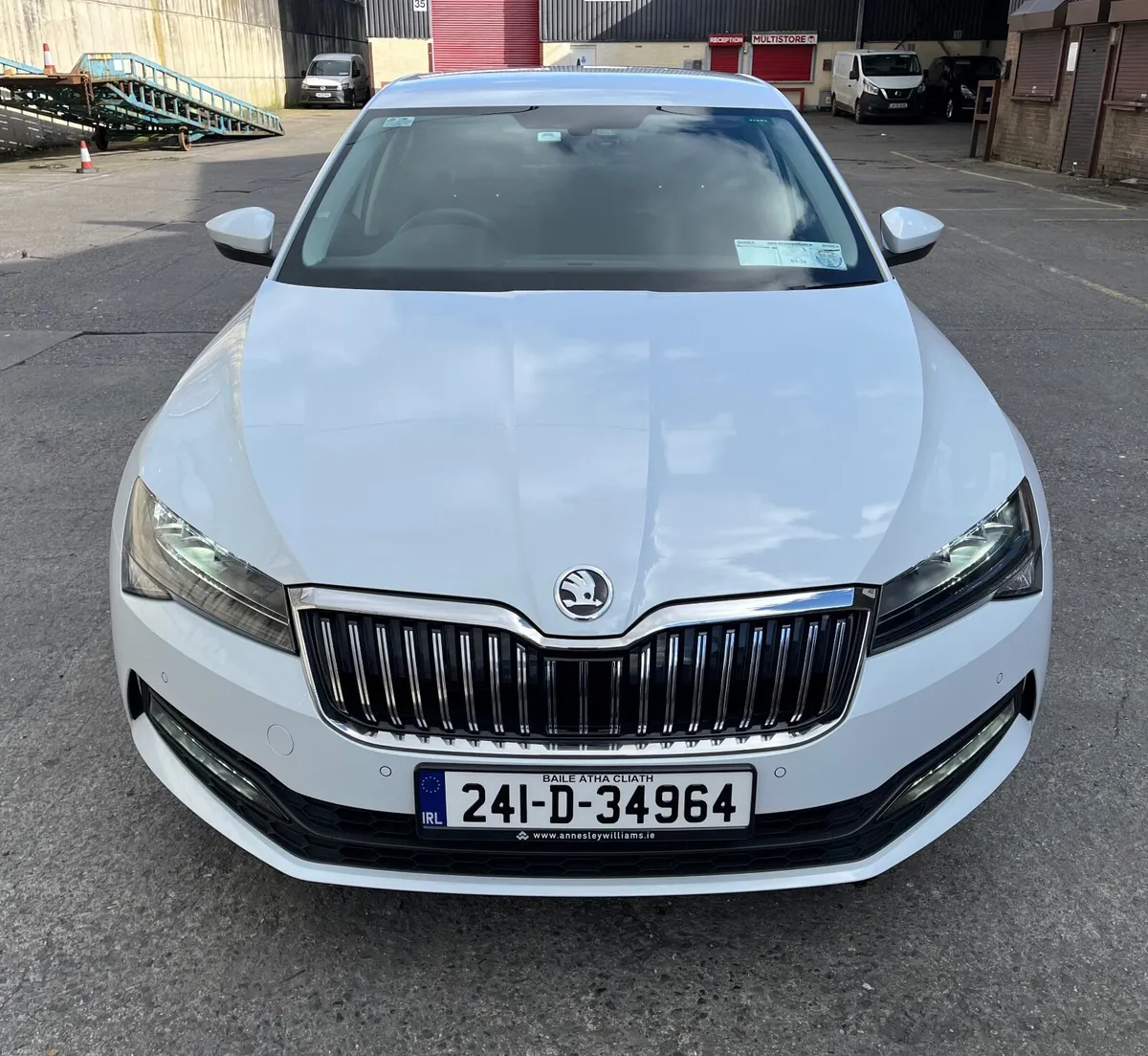 2024 SKODA SUPERB AMBITION 2.0 TDI 150HP DSG AUTO. - Image 3