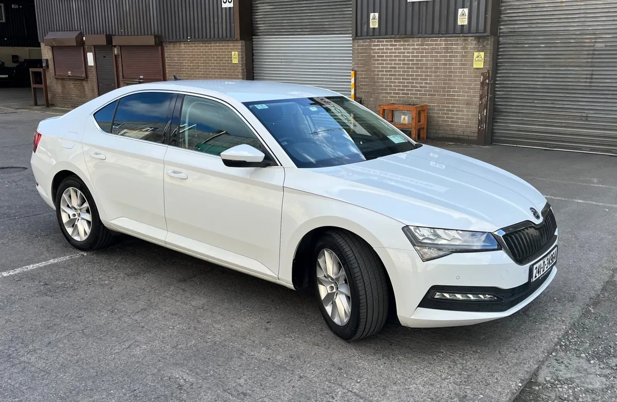 2024 SKODA SUPERB AMBITION 2.0 TDI 150HP DSG AUTO. - Image 1