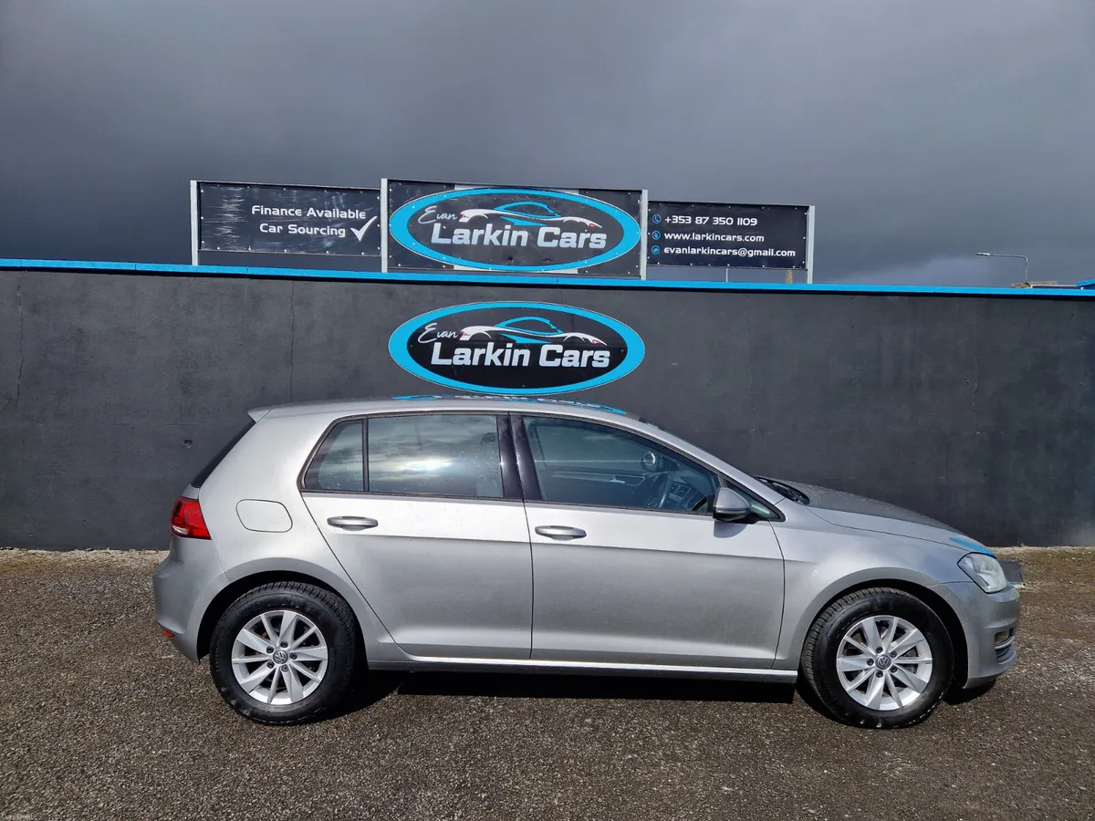 142 VW Golf 1.2 Petrol Manual Low Miles Clean Car - Image 4