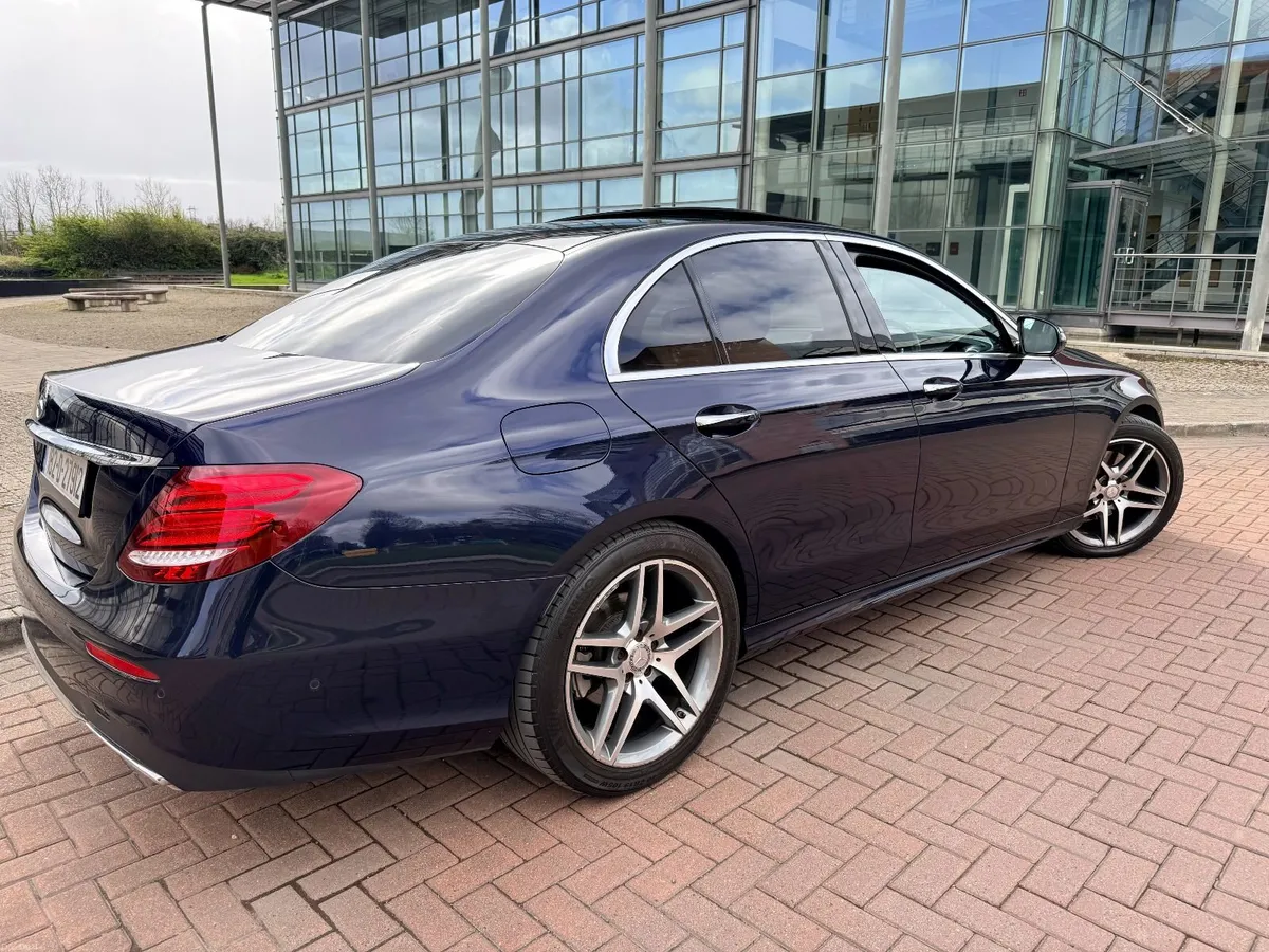 Mercedes-Benz E-Class 2018 - Image 3