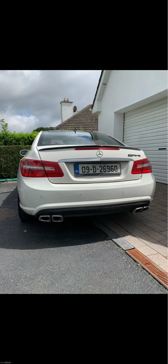 Mercedes Benz E250 coupe - Image 4