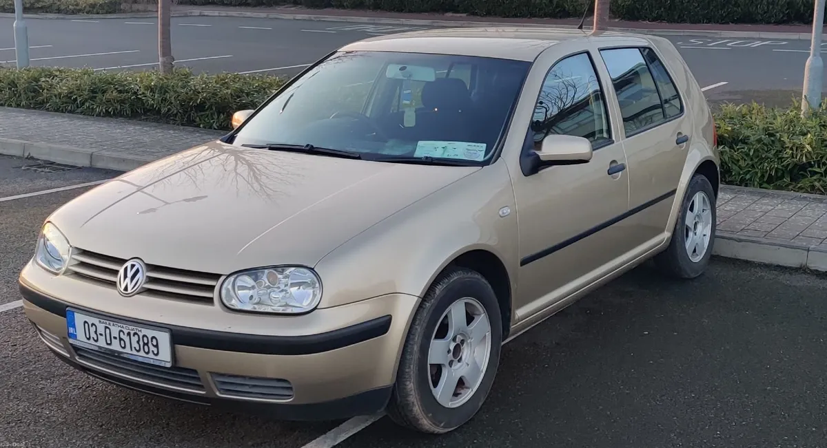 Volkswagen Golf 2003 - Image 1