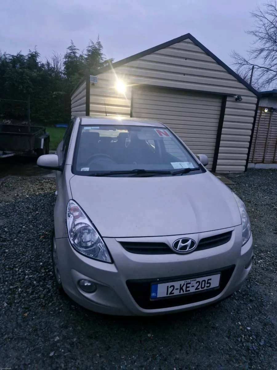 Hyundi i20 - Image 1