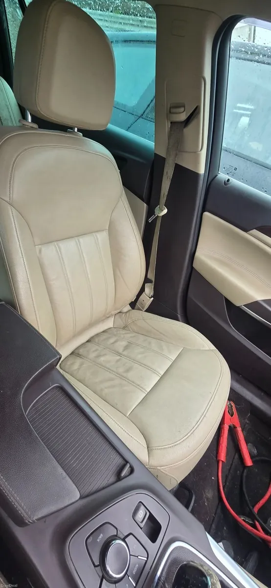 Vauxhall Insignia 2012 - Image 4