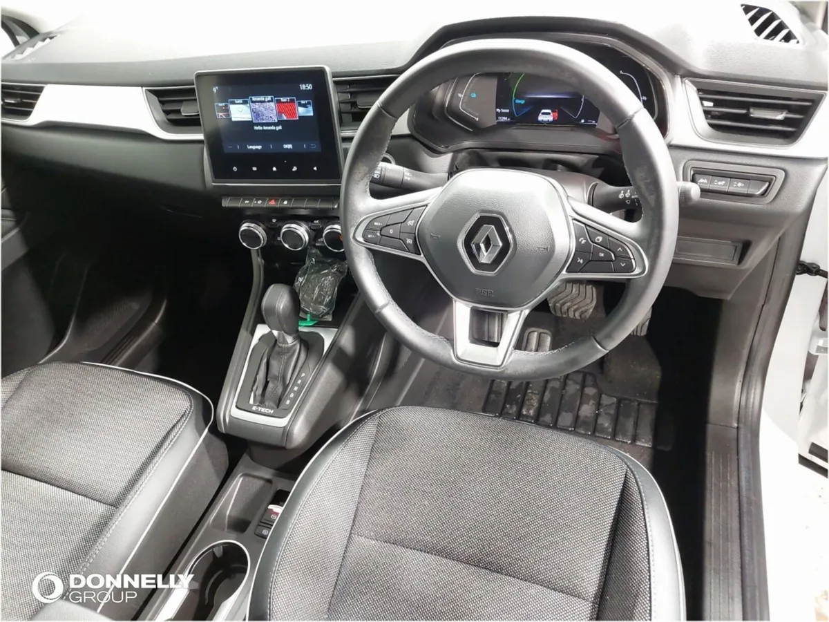 Renault Captur Hatchback Techno - Image 4