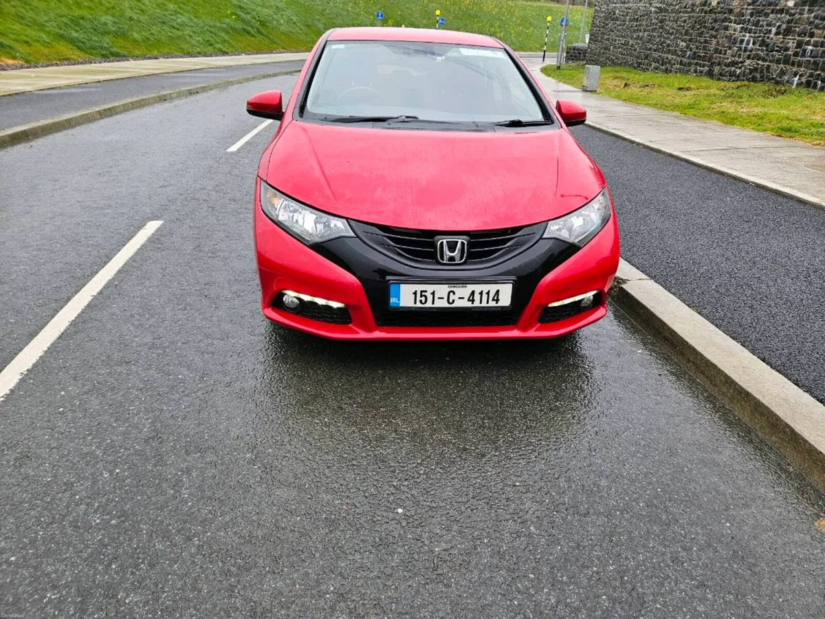 Honda Civic 1.3Petrol
Nct 05/2027
Tax 11/20126 - Image 4