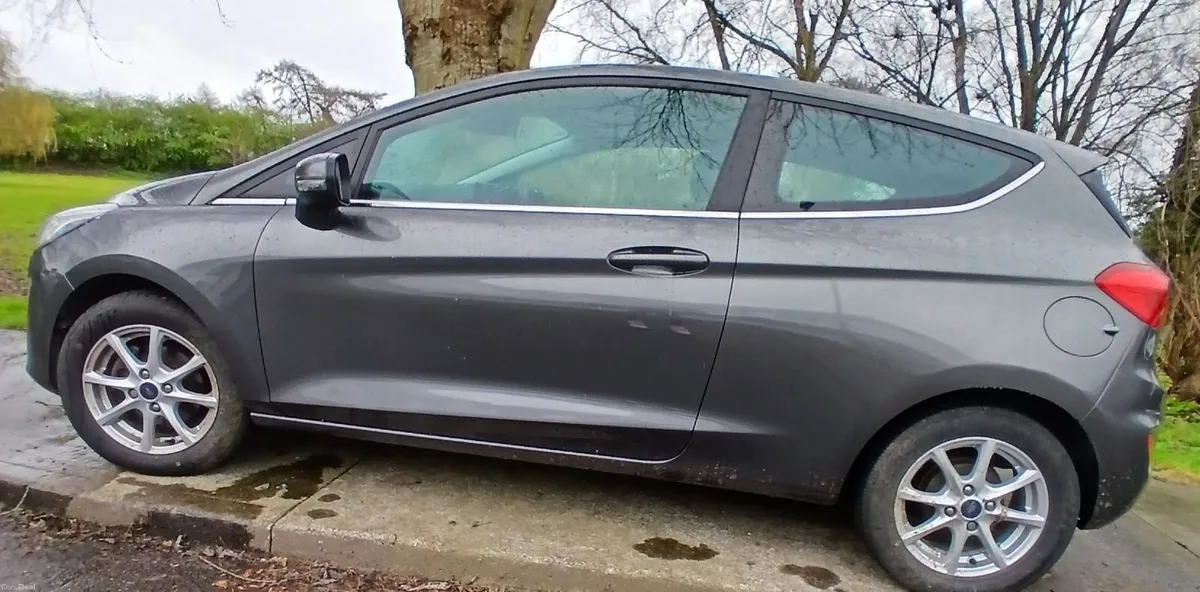 2017 Ford Fiesta Zetec – ONLY 99,450 km - Image 2