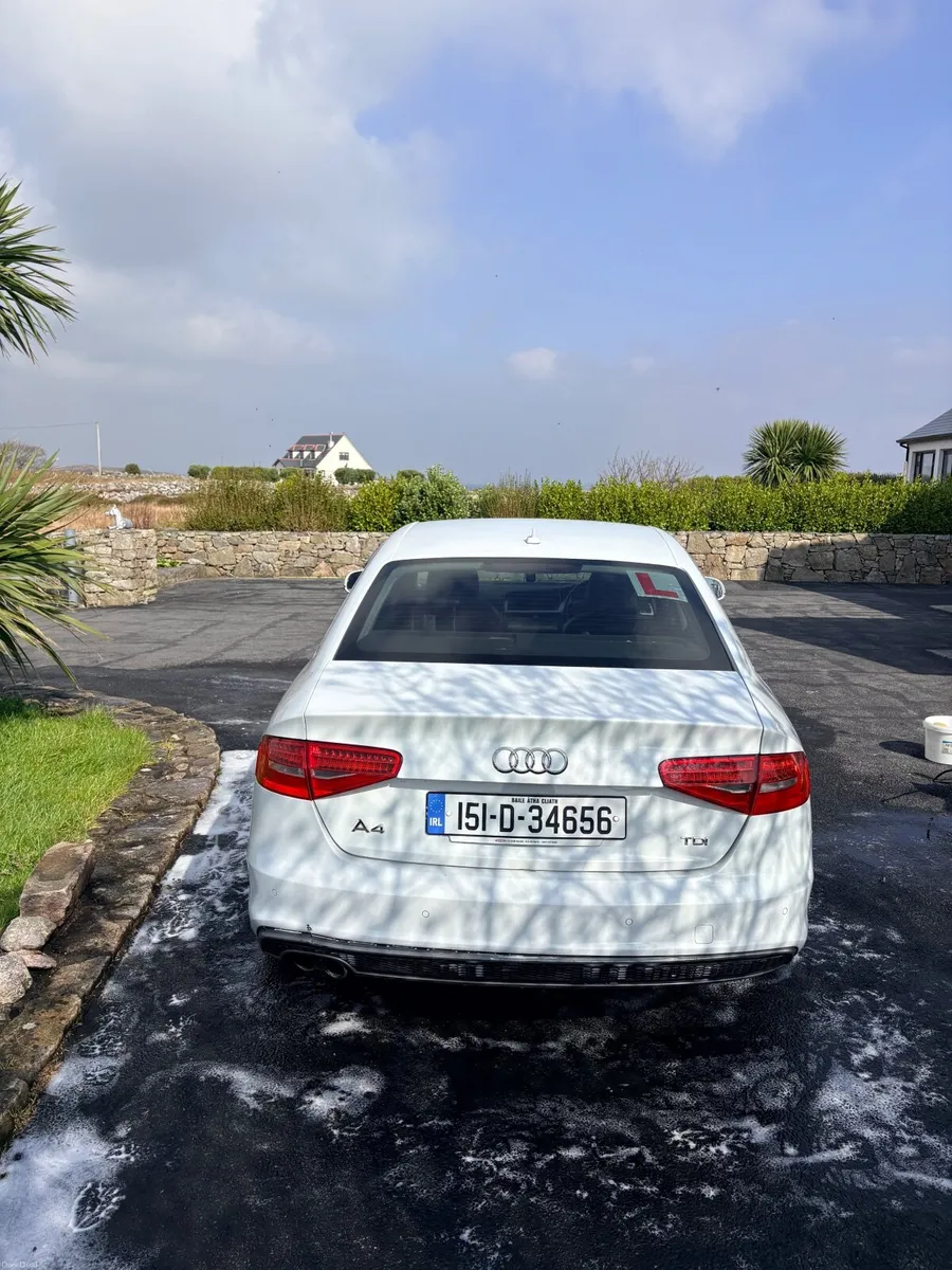 Audi A4 2015 - Image 1