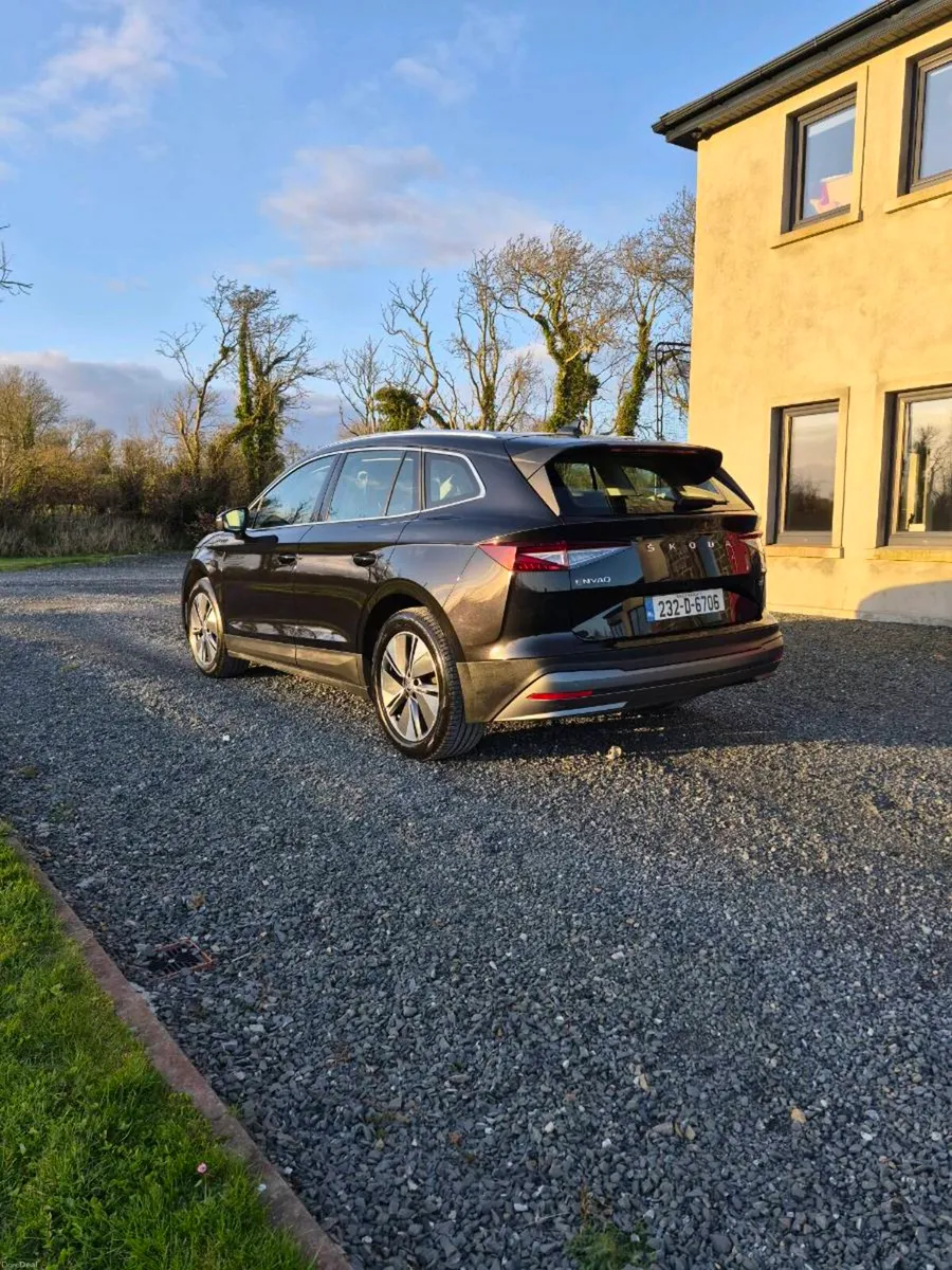 Skoda Enyaq 2023 80kw Big Battery - Image 3