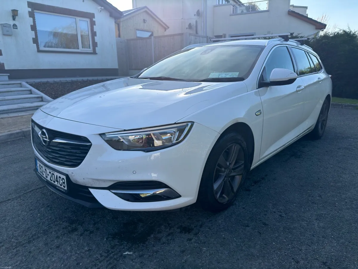 192 Opel Insignia 1.6 - Image 2