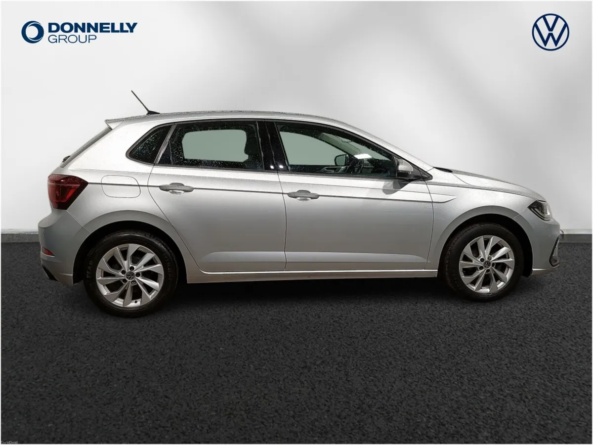 Volkswagen Polo Hatchback Style - Image 3