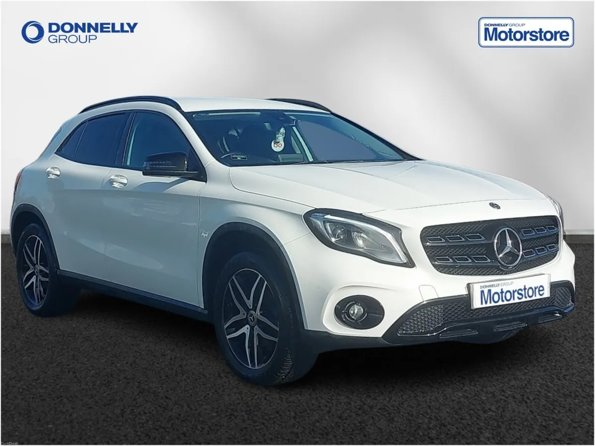 Mercedes-Benz GLA Class Gla Hatchback Urban Editio - Image 1
