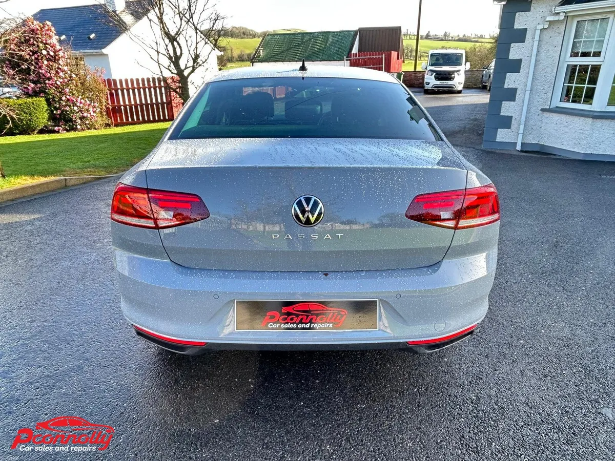 2022 Volkswagen Passat SEL TDi - Image 4