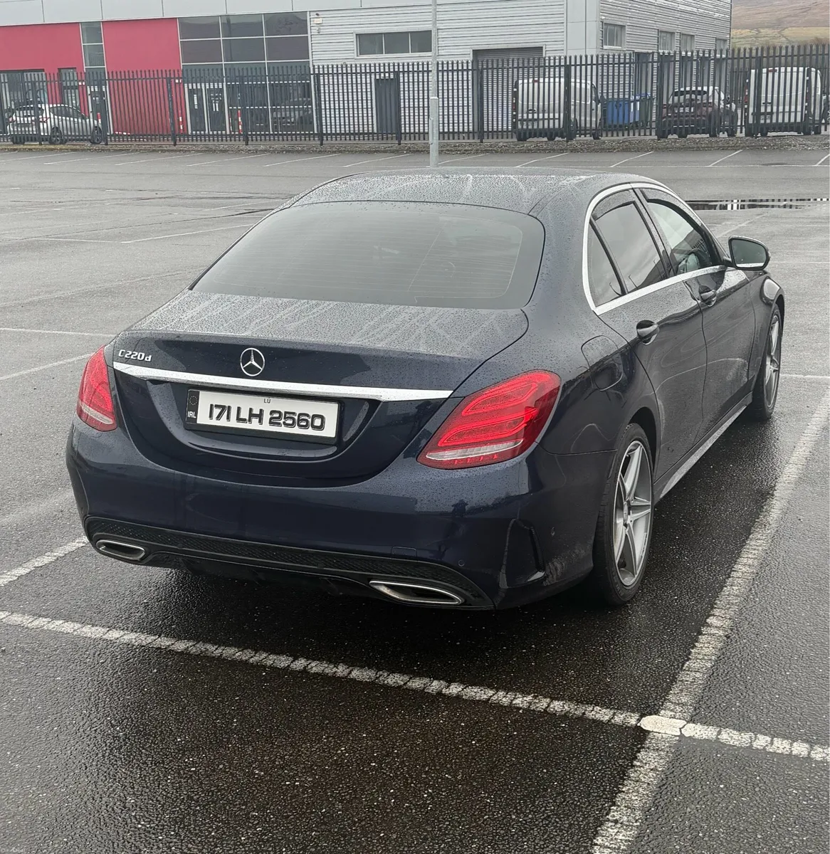 Mercedes c220d amg 2.1 diesel automatic - Image 4