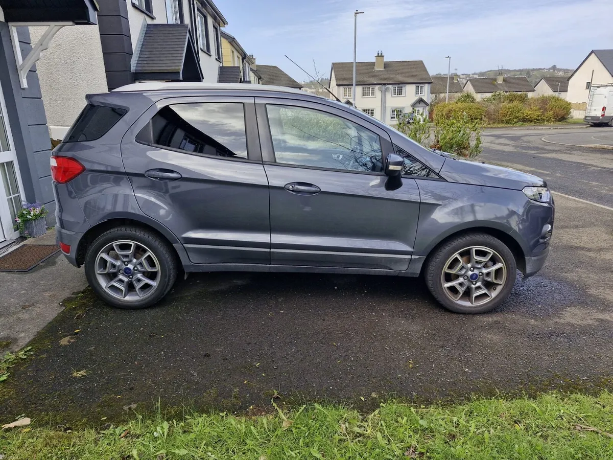 Ford EcoSport 2016 - Image 3