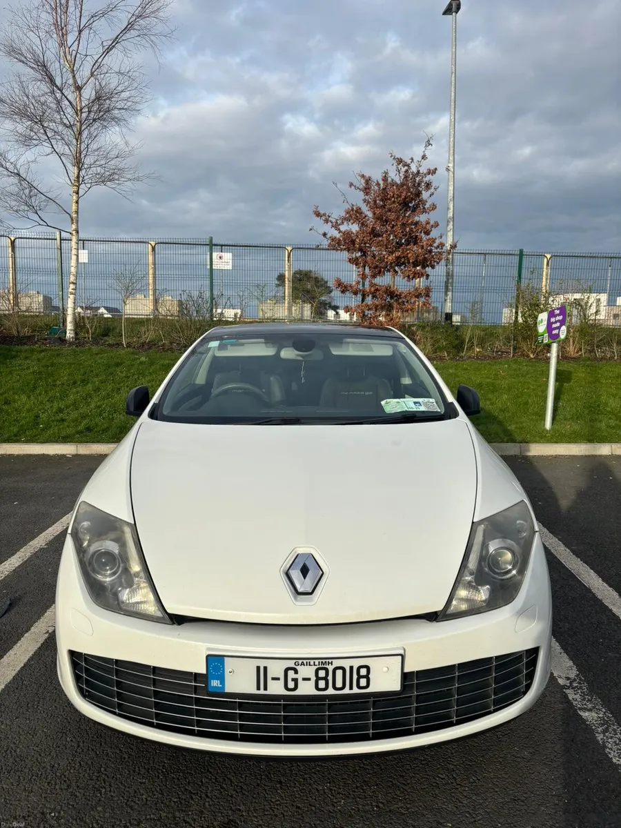 Renault Laguna  Monaco GP - Image 1